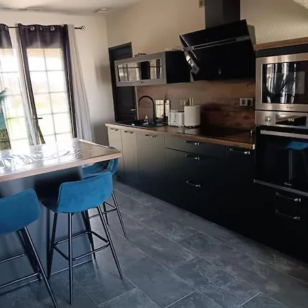 La Des Jonquilles * Saint-Victor-des-Oules